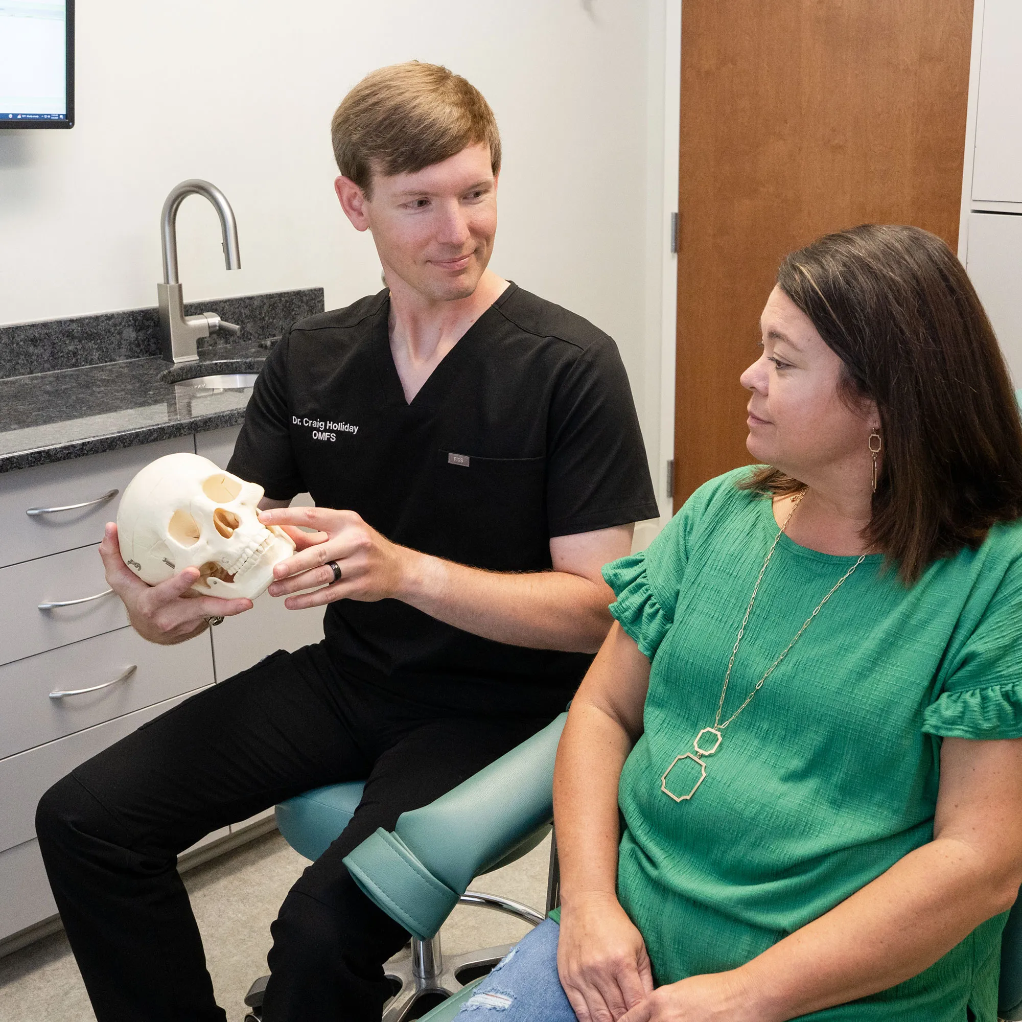Craig Holliday, DMD: Easley & Seneca Oral Surgeon
